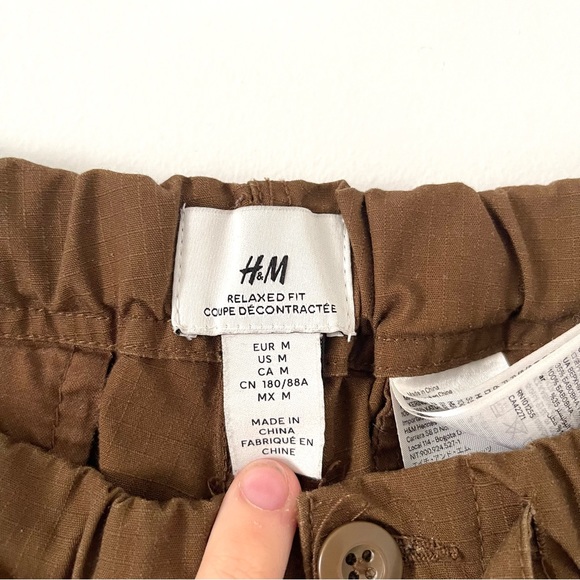 H&M Cargo/Parachute Pants - Picture 2 of 2